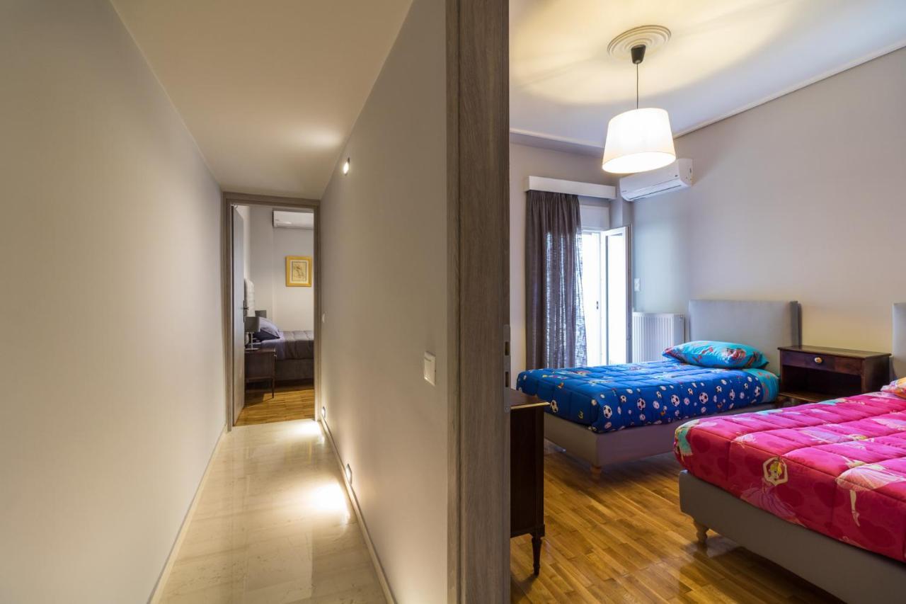Comfortable And Spacious 2 Bdr Apt Athens Exterior photo